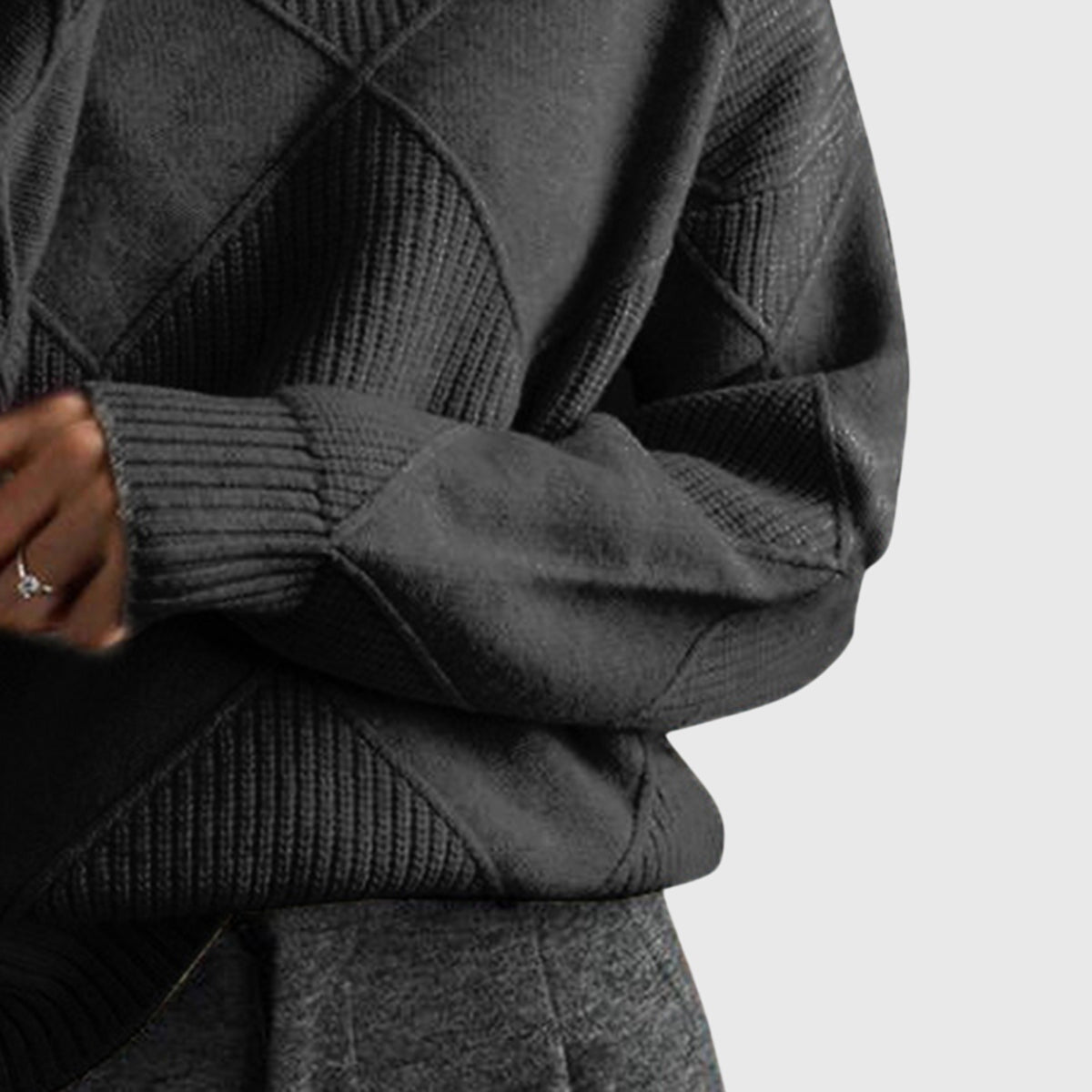 Geovara Turtleneck Sweater