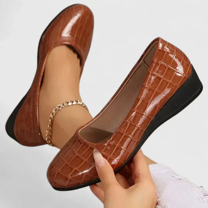 Zemiryah Croc Wedge Flats
