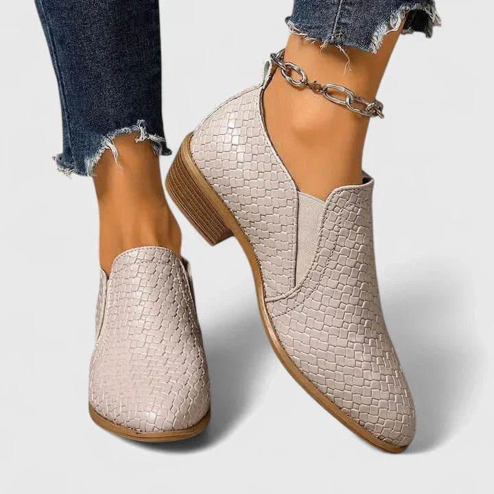 Violeandra Croc Block Heel Boots