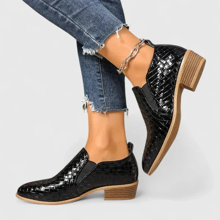 Violeandra Croc Block Heel Boots